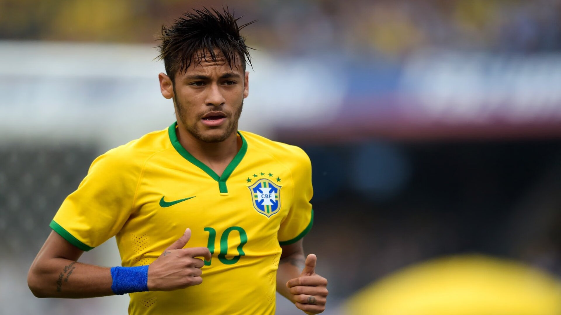 跨界绝杀,从墨西哥绿茵到NBA硬木,门迪的双重主宰时刻